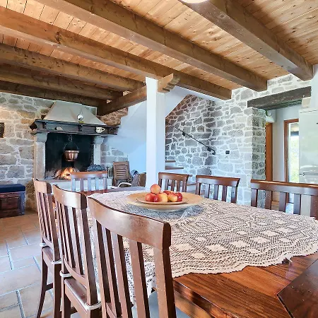 Nyaraló Holiday Olimfos Benažići